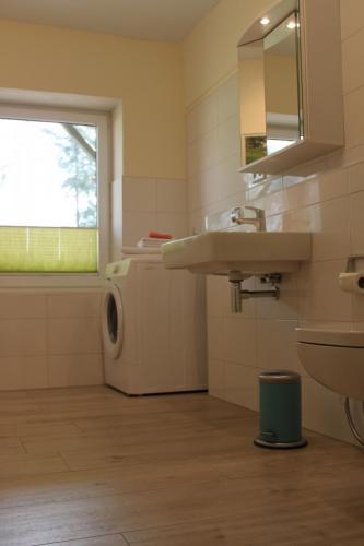 Badezimmer & Waschmaschine
